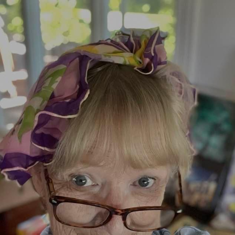 Meet your Posher, Sandra